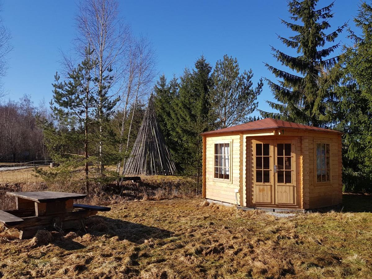 Soomaa Water Camp Hotel Jõesuu Exterior foto
